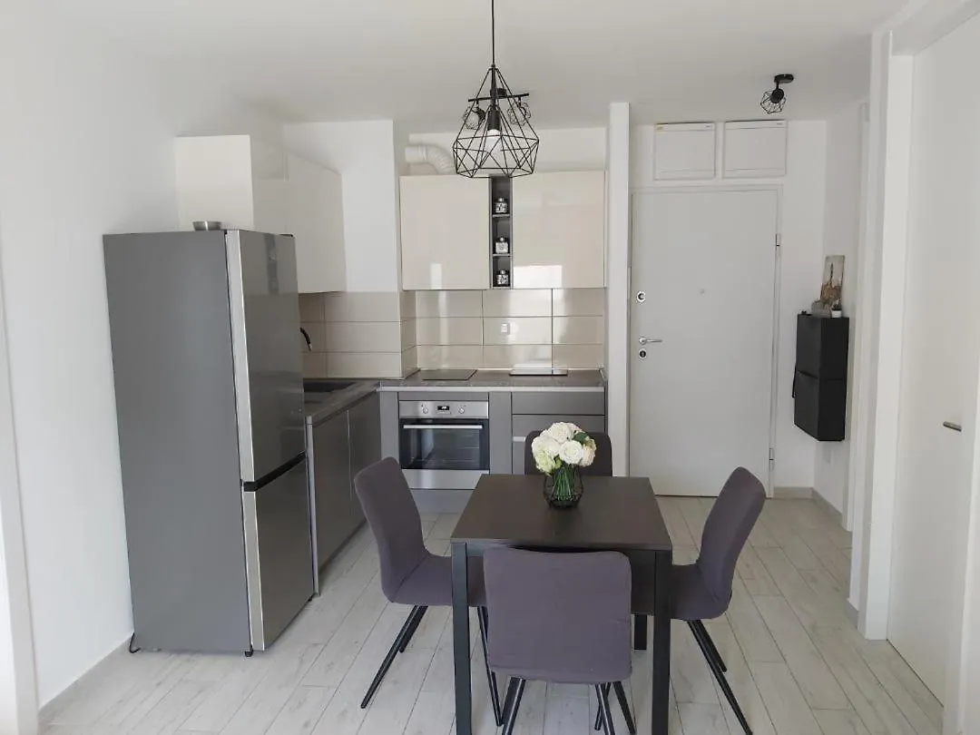 Apartman Ana Iadera With Balcony And Parking Zadar 0*,